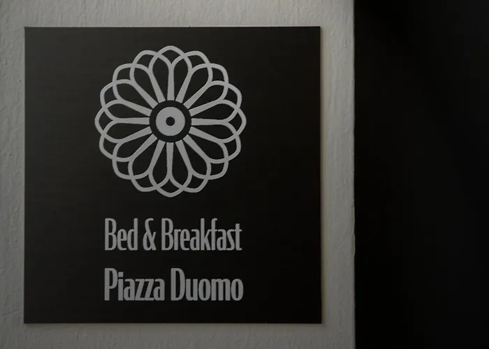Piazza Duomo 3*